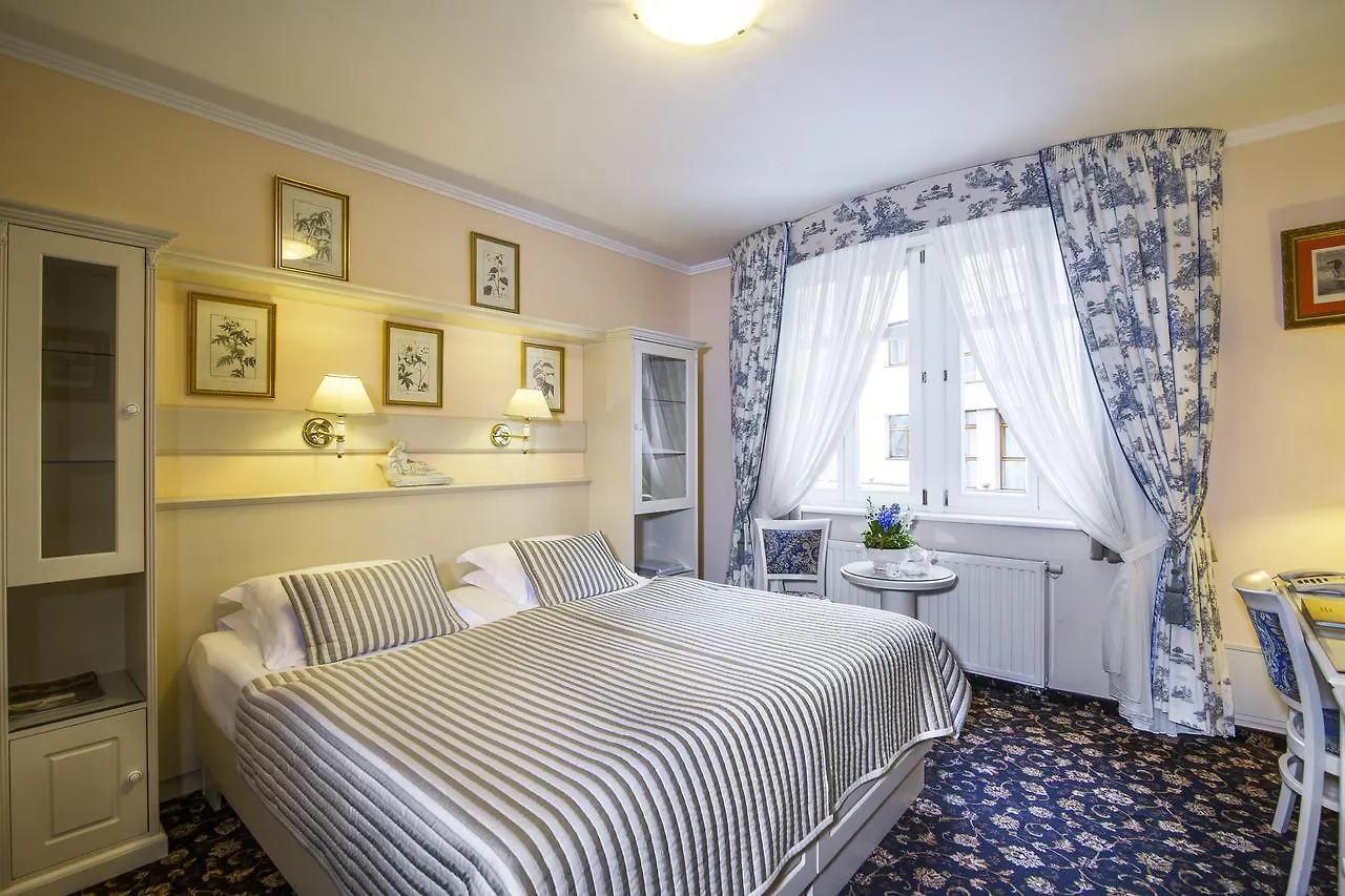 Hotel Karlsbad Grande Madonna