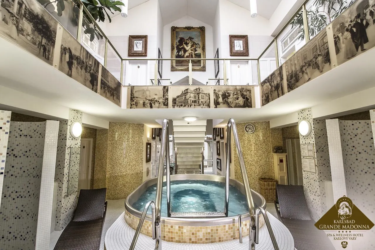 Hotel Karlsbad Grande Madonna