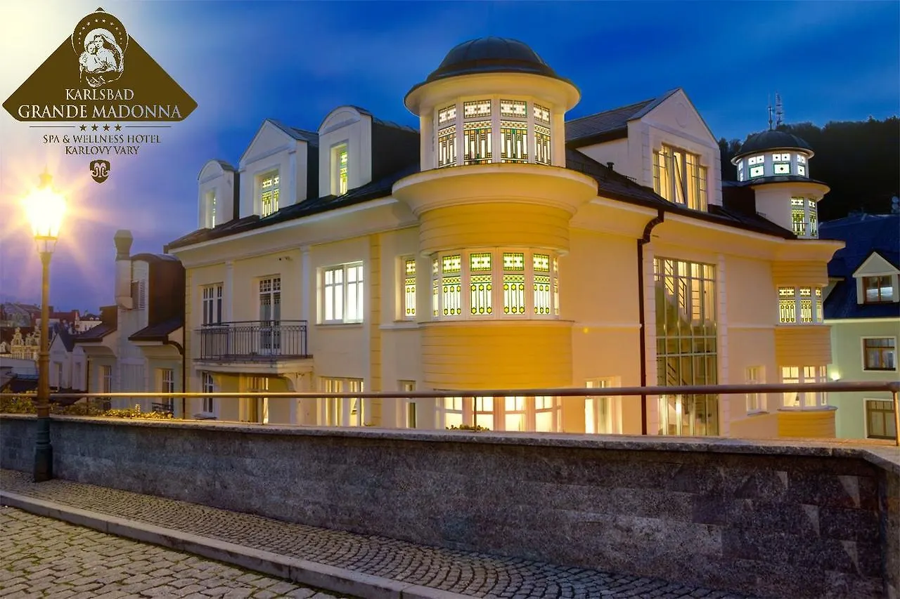 Hotel Karlsbad Grande Madonna 4*,  Tschechische Republik