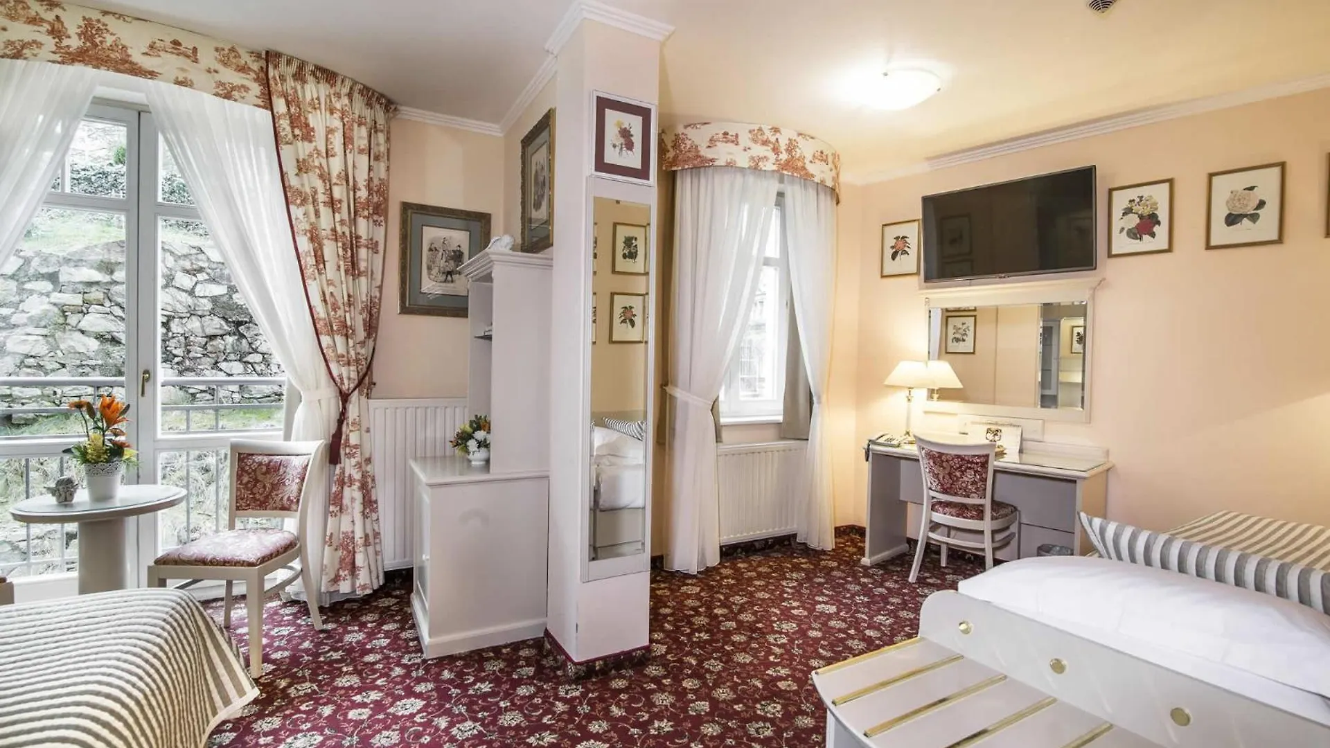 Karlsbad Grande Madonna Hotel 4*, Karlovy Vary